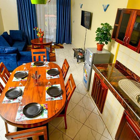 Peace Of Mind Suites Ентеббе Екстер'єр фото