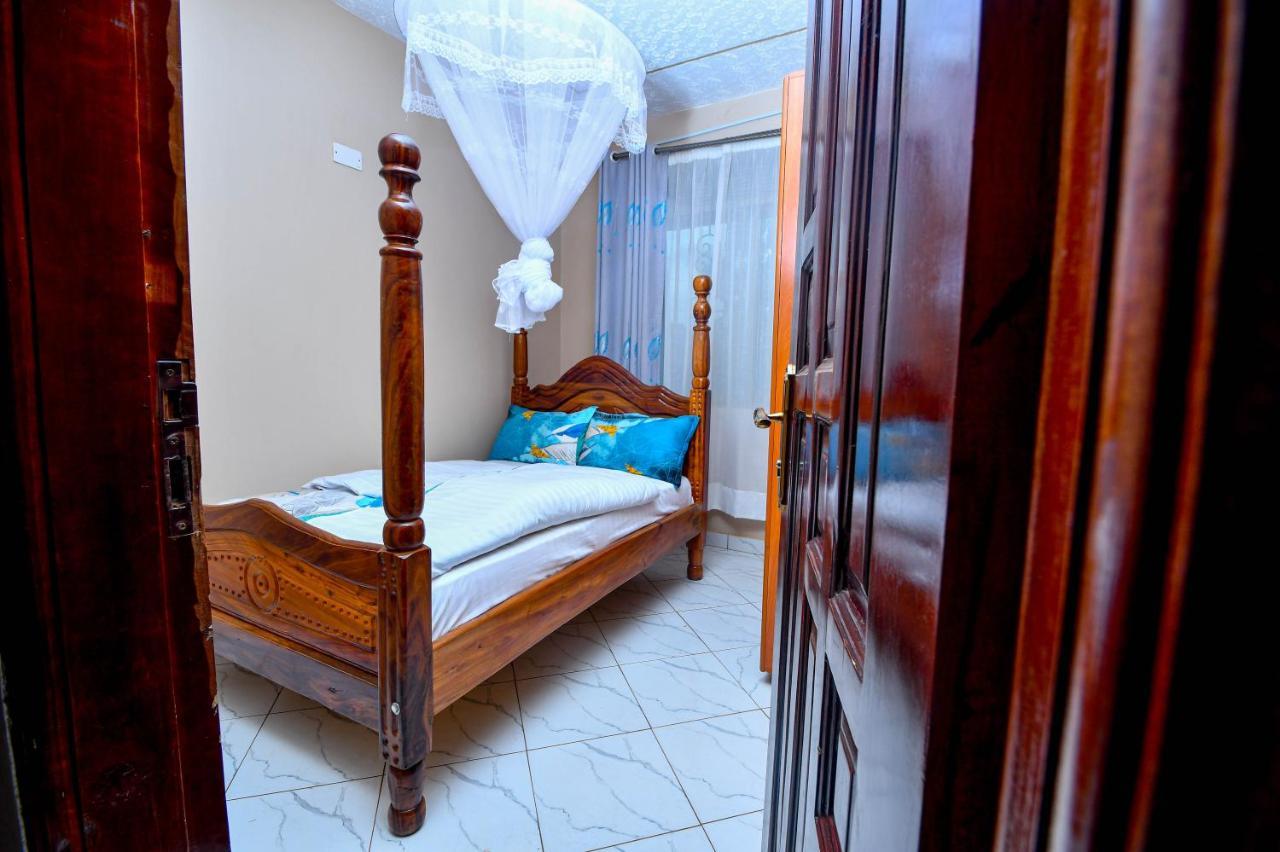 Peace Of Mind Suites Ентеббе Екстер'єр фото