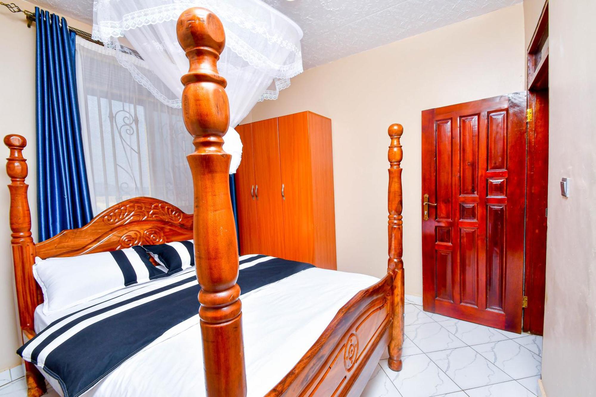 Peace Of Mind Suites Ентеббе Екстер'єр фото